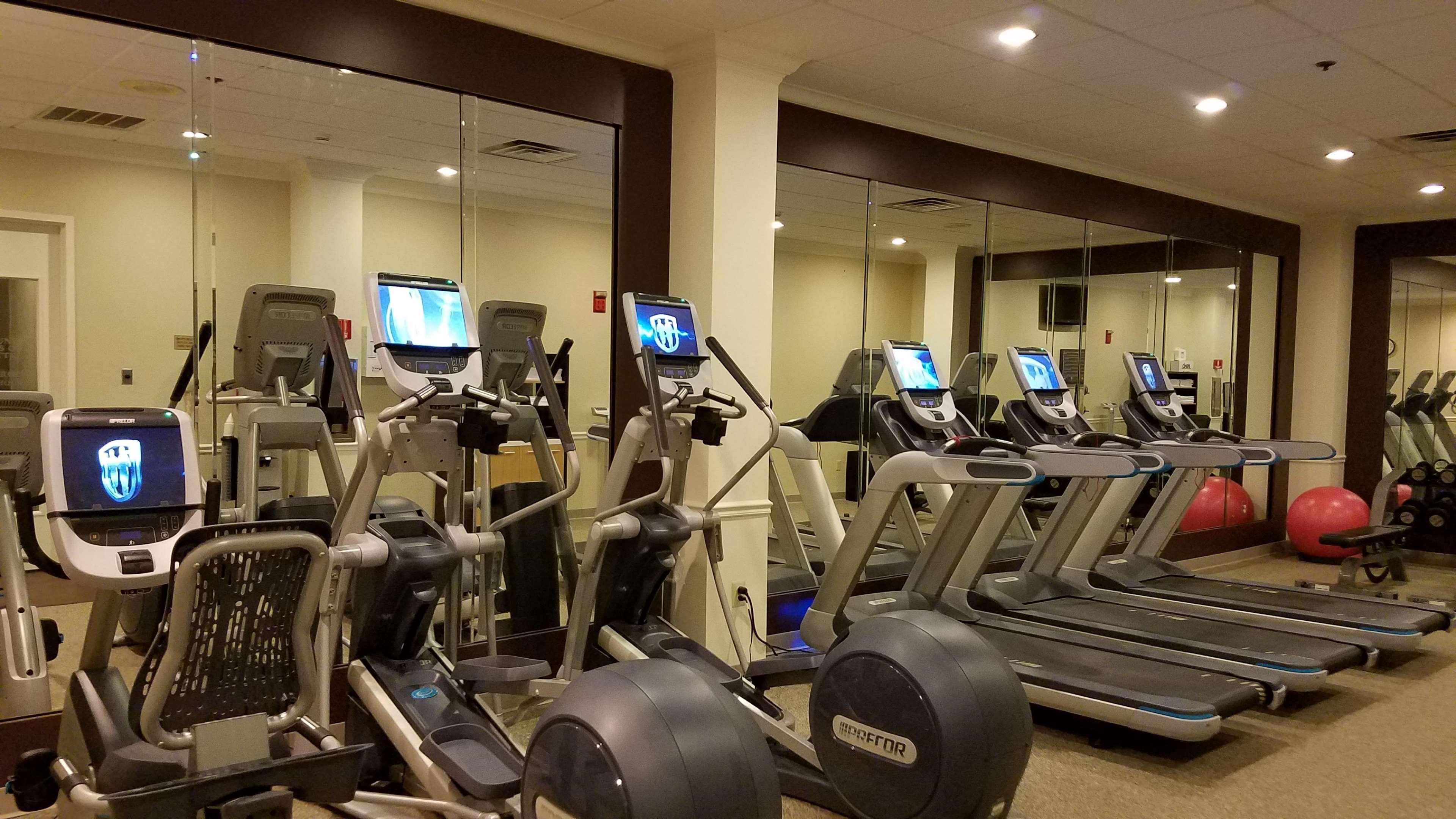 Doubletree Suites By Hilton מאונט לאורל מראה חיצוני תמונה