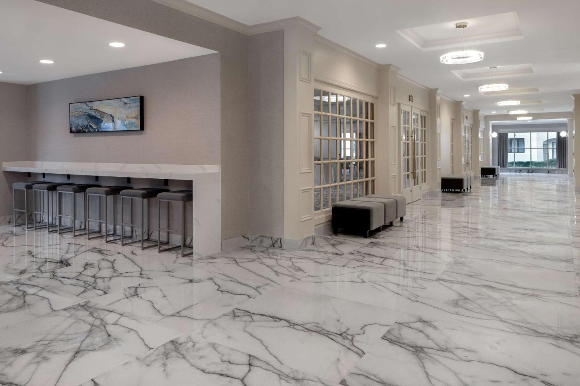 Doubletree Suites By Hilton מאונט לאורל מראה חיצוני תמונה