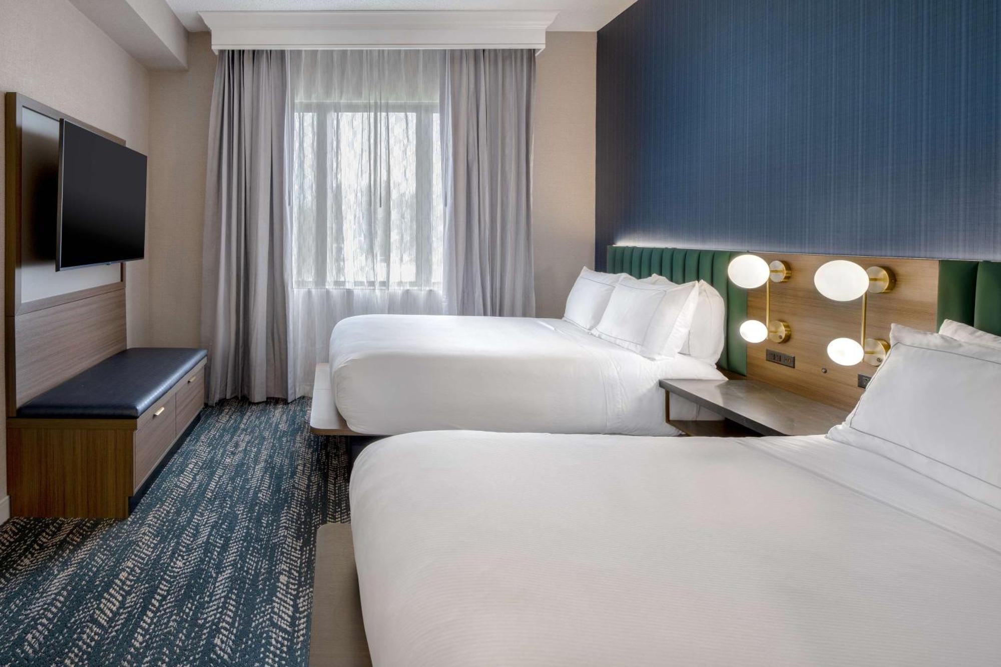 Doubletree Suites By Hilton מאונט לאורל מראה חיצוני תמונה
